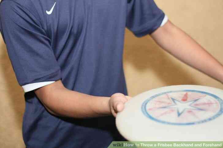 Image intitulée un Frisbee en Revers et en Coup droit de l